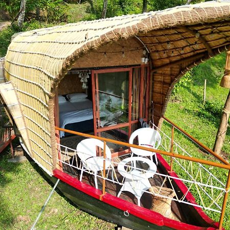Noah'S Nest Tree House Apartment เทกคาดี ภายนอก รูปภาพ