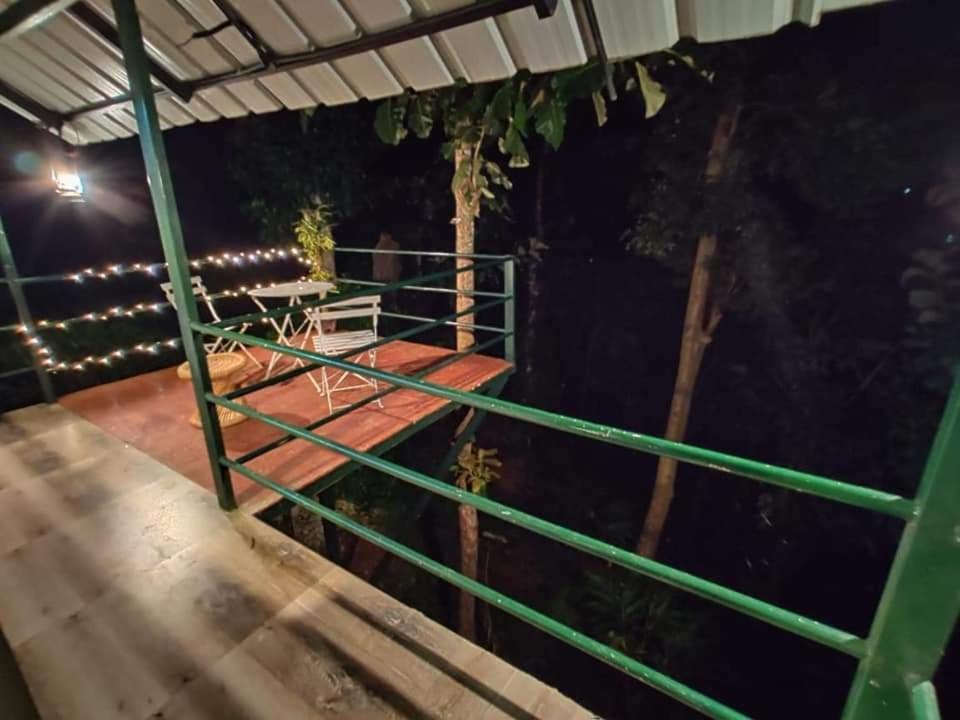 Noah'S Nest Tree House Apartment เทกคาดี ภายนอก รูปภาพ