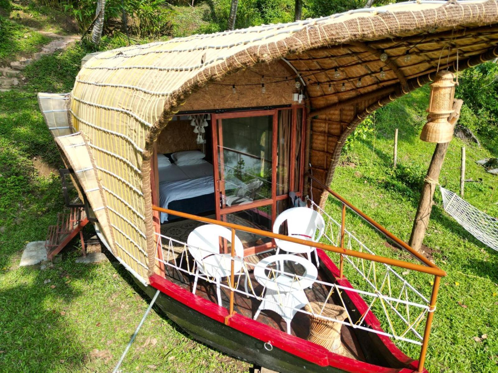 Noah'S Nest Tree House Apartment เทกคาดี ภายนอก รูปภาพ