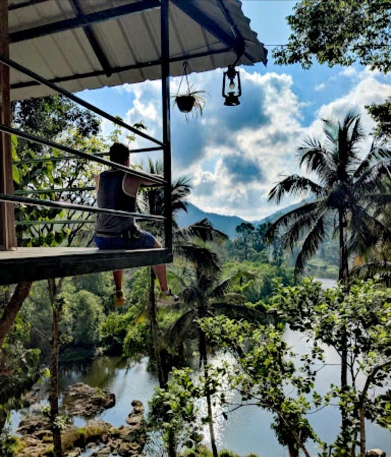 Noah'S Nest Tree House Apartment เทกคาดี ภายนอก รูปภาพ